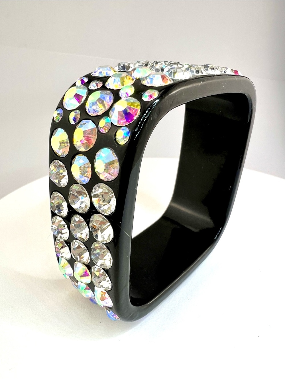 Vintage Black Bracelet with Iridescent Crystal Accents - Picture 5 of 9